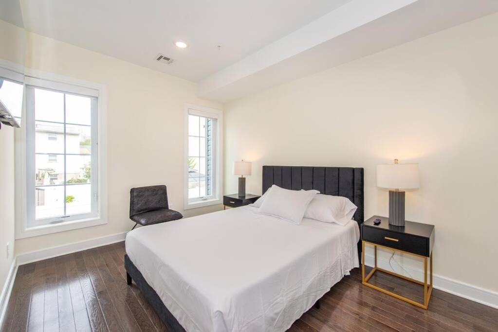 Stylish Chic Condo Nyc At Fingertips Норт Берген Екстериор снимка